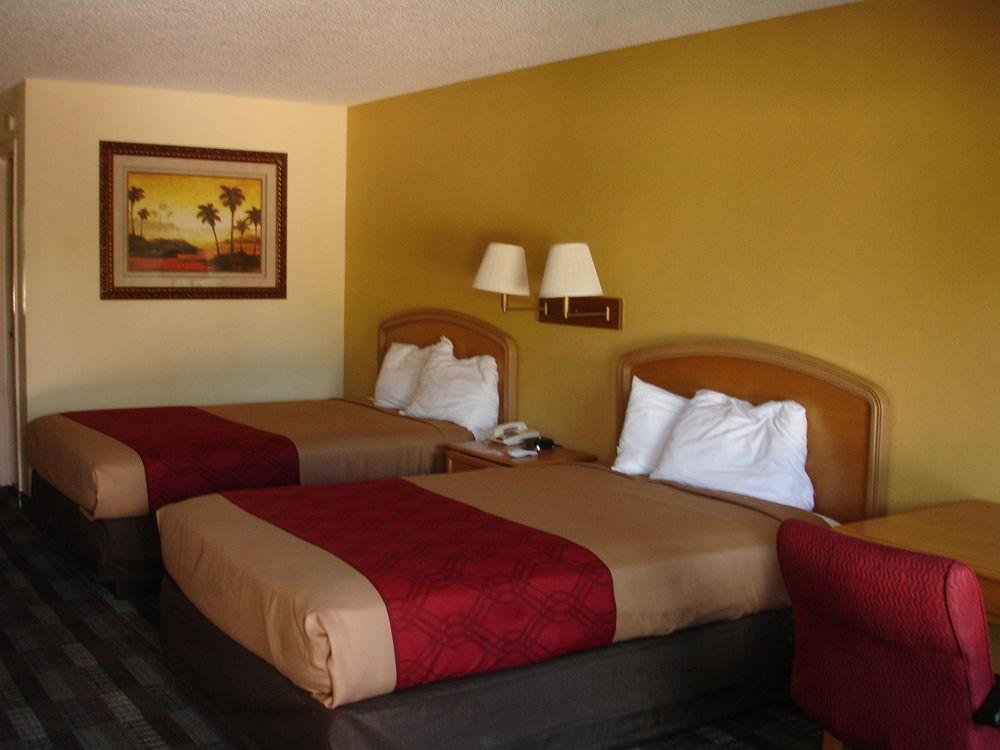 Jax Airport Hotel Джэксонвиль Экстерьер фото